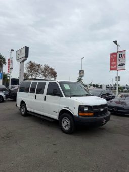 
										2006 Chevrolet express 2500 passenger full									