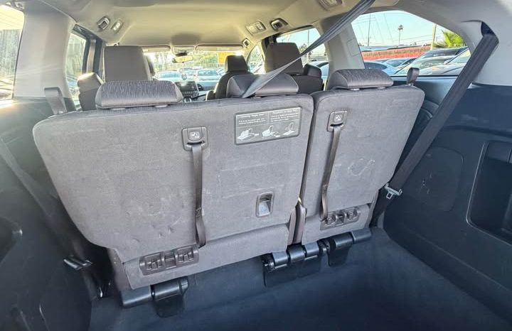 
								2021 Honda odyssey full									
