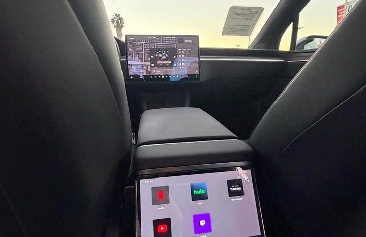 
								2026 Tesla model x Long Range Sport Utility 4D full									