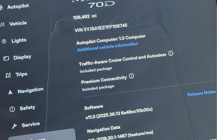 
								2015 Tesla model s 70D Sedan 4D full									