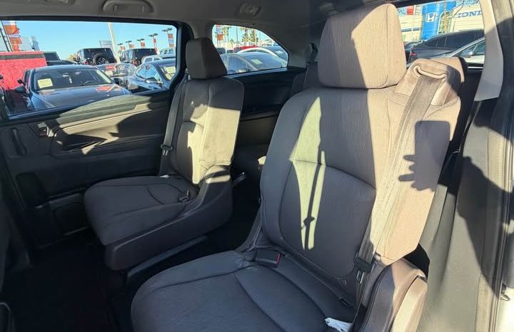 
								2021 Honda odyssey full									