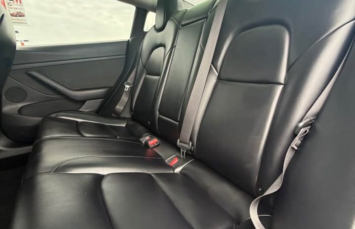
								2021 Tesla model 3 Long Range Sedan 4D full									