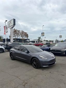 
										2021 Tesla model 3 Long Range Sedan 4D full									