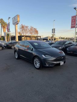 
										2016 Tesla model x 75D Sport Utility 4D full									