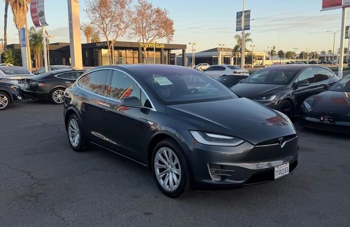 
								2016 Tesla model x 75D Sport Utility 4D full									