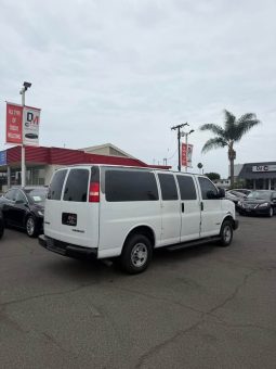 
										2006 Chevrolet express 2500 passenger full									