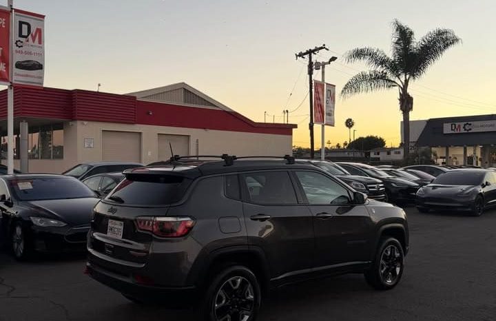 
								2018 Jeep compass Trailhawk Sport Utility 4D full									