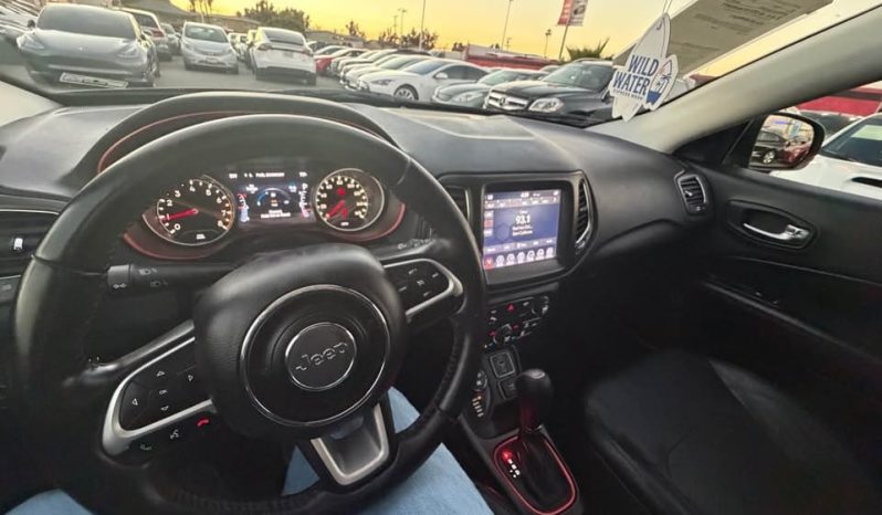 
								2018 Jeep compass Trailhawk Sport Utility 4D full									