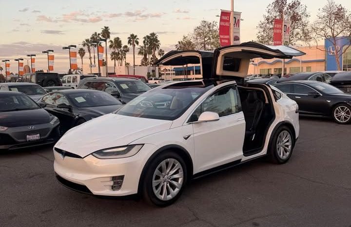 
								2016 Tesla model x 75D Sport Utility 4D full									