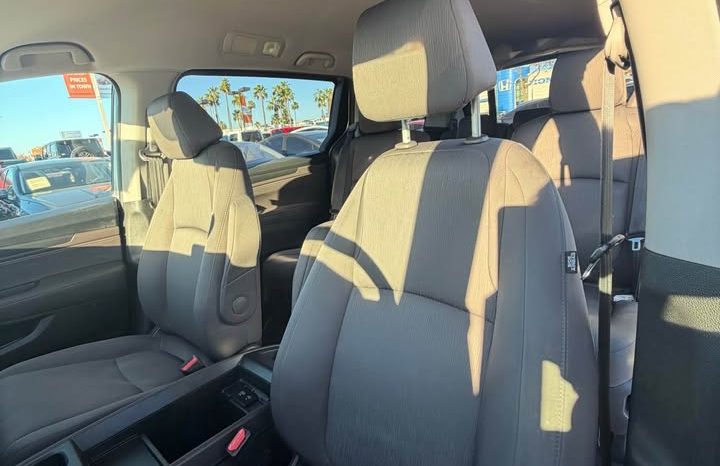 
								2021 Honda odyssey full									