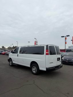 
										2006 Chevrolet express 2500 passenger full									