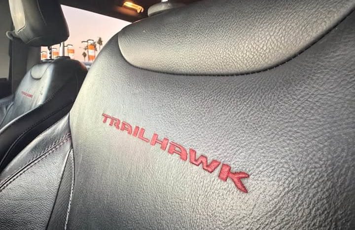 
								2018 Jeep compass Trailhawk Sport Utility 4D full									