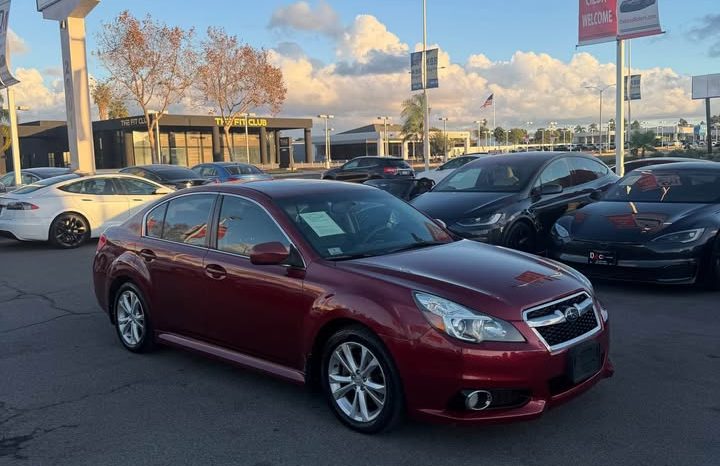 
								2013 Subaru legacy full									