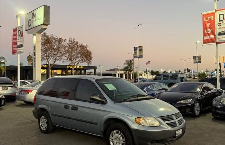 
								2006 Dodge grand caravan full									