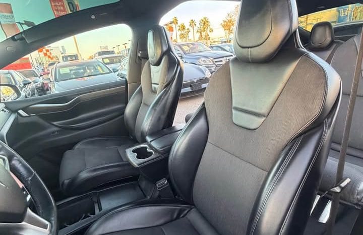 
								2016 Tesla model x 75D Sport Utility 4D full									