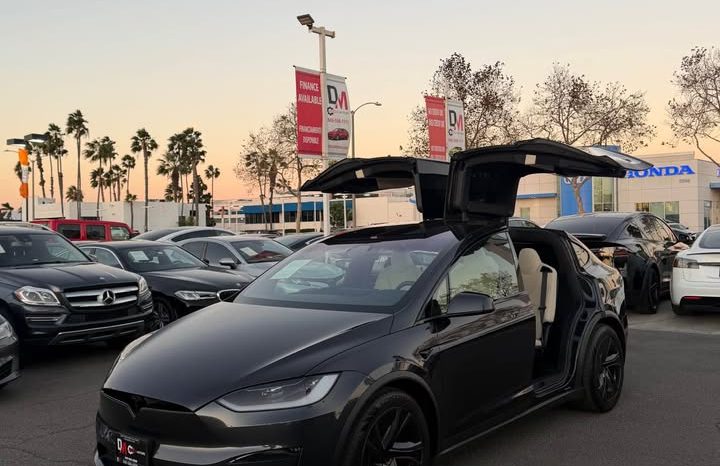 
								2026 Tesla model x Long Range Sport Utility 4D full									