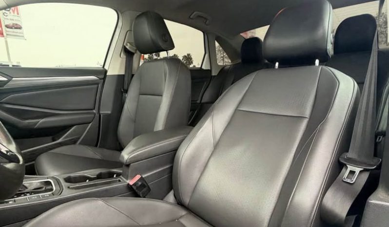 
								2020 Volkswagen jetta full									