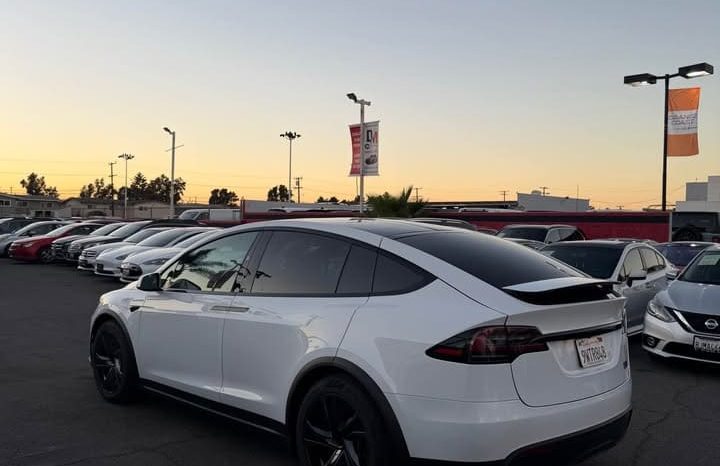 
								2026 Tesla model x Plaid Sport Utility 4D full									