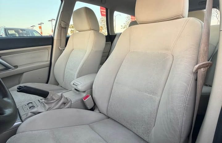 
								2009 Subaru outback full									
