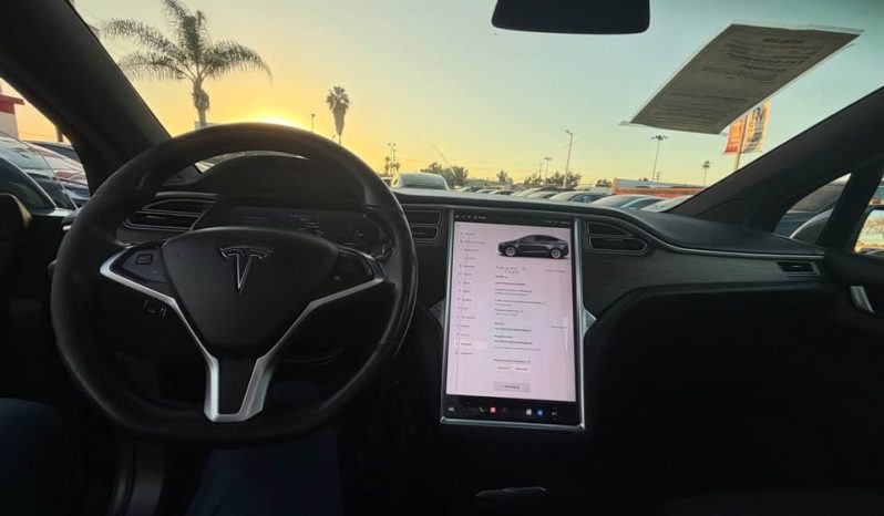 
								2016 Tesla model x 75D Sport Utility 4D full									