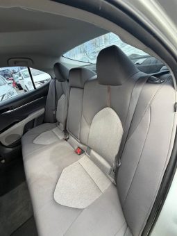 
										2018 Toyota camry full									