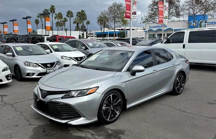 
								2018 Toyota camry full									