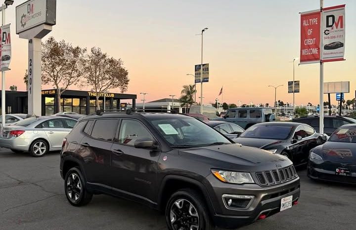 
								2018 Jeep compass Trailhawk Sport Utility 4D full									