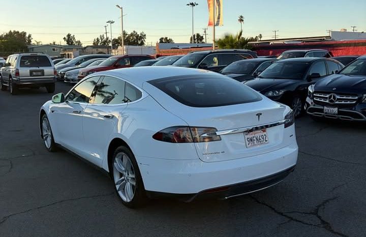 
								2016 Tesla model s 90D Sedan 4D full									