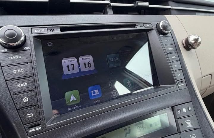 
								2011 Toyota prius Five full									