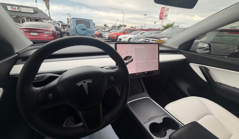 
								2021 Tesla model y Performance Sport Utility 4D full									
