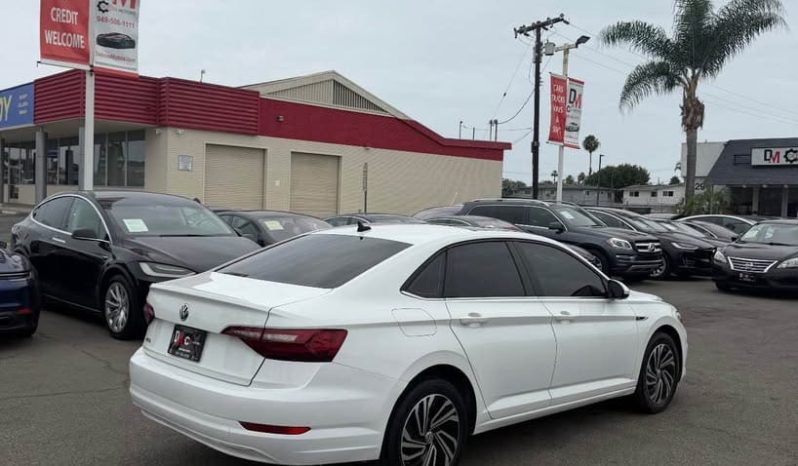 
								2020 Volkswagen jetta full									