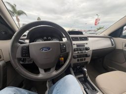 
										2008 Ford focus full									