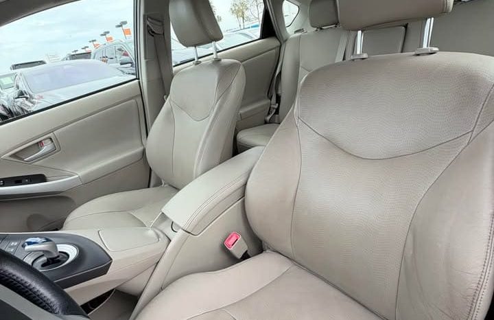 
								2011 Toyota prius Five full									