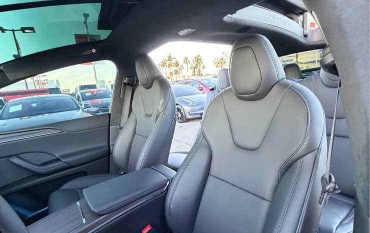 
								2026 Tesla model x Long Range Sport Utility 4D full									