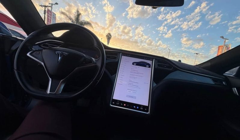 
								2017 Tesla model s 75D Sedan 4D full									
