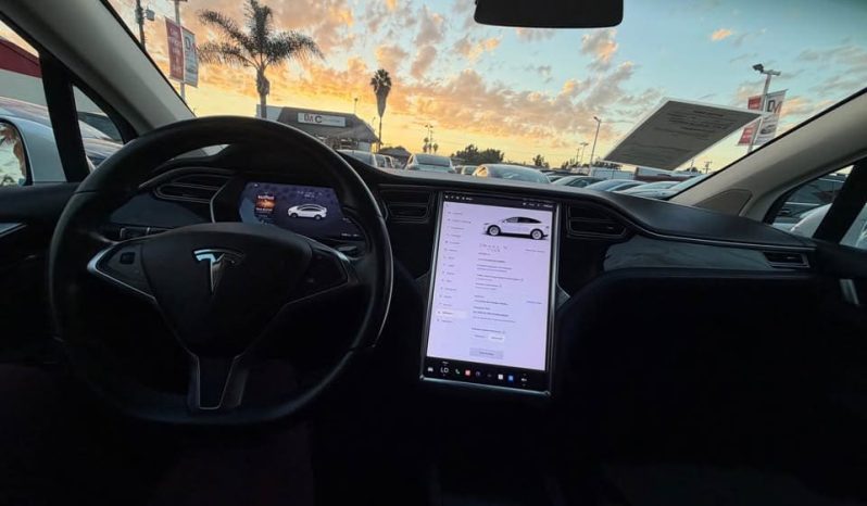 
								2016 Tesla model x 75D Sport Utility 4D full									