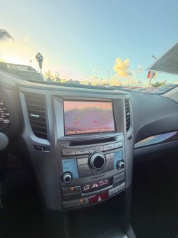 
										2013 Subaru legacy full									
