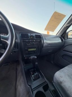 
										2000 Toyota 4runner full									