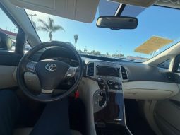 
										2011 Toyota venza full									