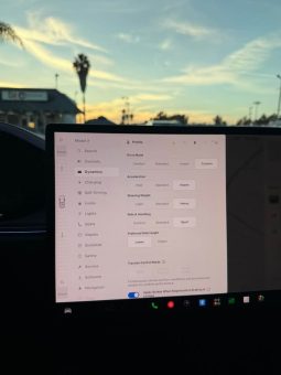 
										2026 Tesla model x Long Range Sport Utility 4D full									