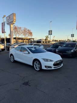 
										2016 Tesla model s 90D Sedan 4D full									