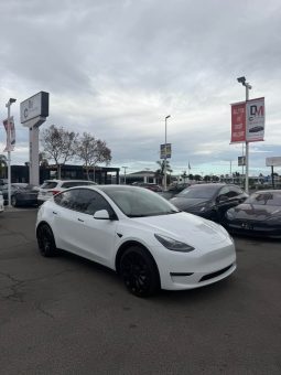 
										2021 Tesla model y Performance Sport Utility 4D full									