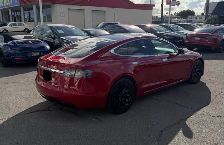 
								2017 Tesla model s 75D Sedan 4D full									