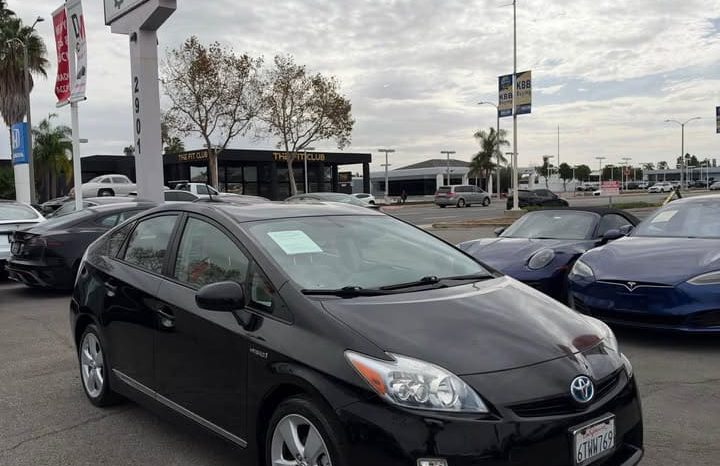 
								2011 Toyota prius Five full									
