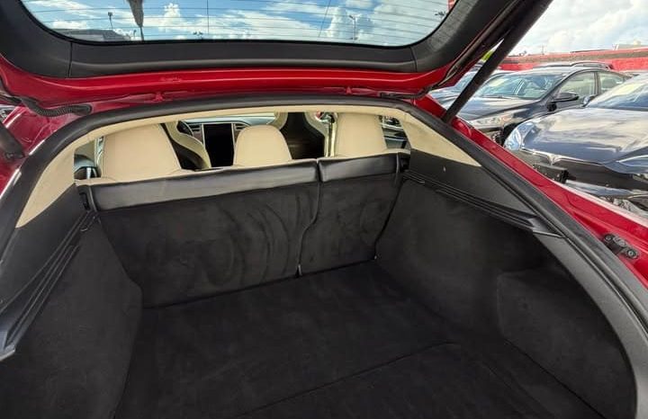 
								2017 Tesla model s 75D Sedan 4D full									
