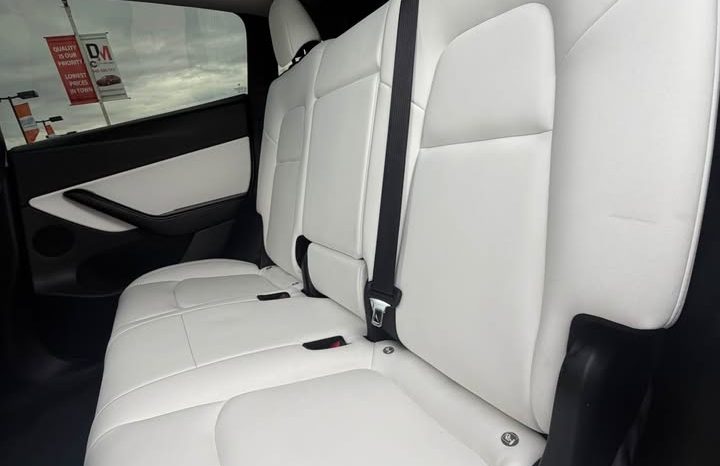 
								2021 Tesla model y Performance Sport Utility 4D full									