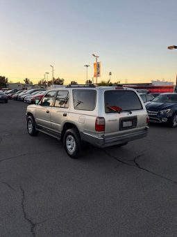 
										2000 Toyota 4runner full									