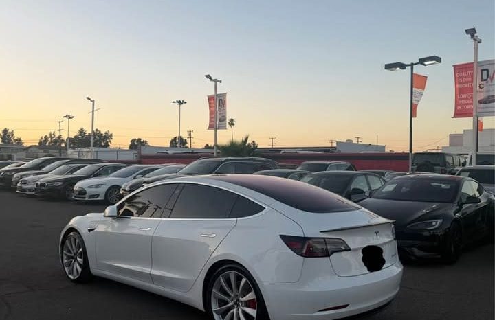 
								2018 Tesla Model 3 full									