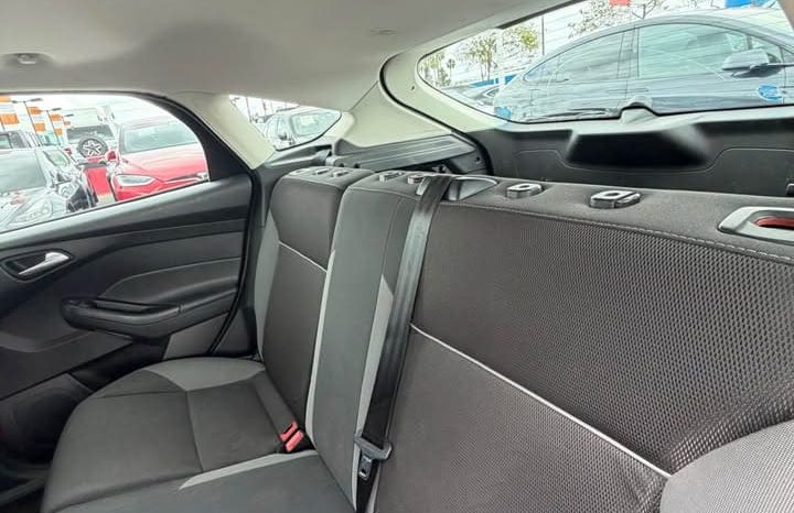 
								2012 Ford focus full									