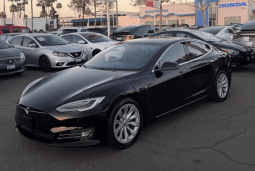 2018 Tesla model s 75D Sedan 4D